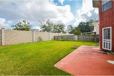 4802 Sunshine Drive, Sugar Land, TX 77479 - Photo 31