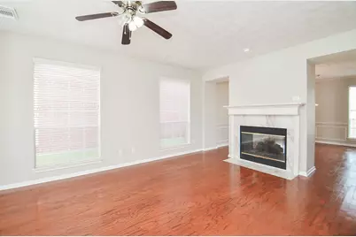 4802 Sunshine Drive, Sugar Land, TX 77479 - Photo 3