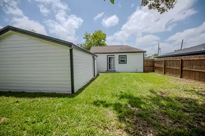1225 Dutch Street, Deer Park, TX 77536 - Photo 13