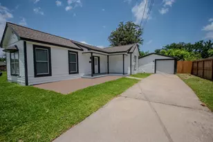 1225 Dutch St, Deer Park, TX 77536 - Photo 1