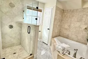 2502 Lake Gardens Ct, Kingwood, TX 77339 - Photo 23