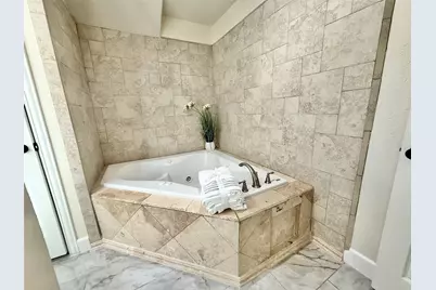 2502 Lake Gardens Court, Kingwood, TX 77339 - Photo 25