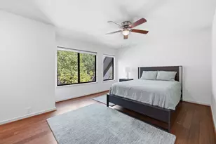 119 Litchfield Ln, Houston, TX 77024 - Photo 13