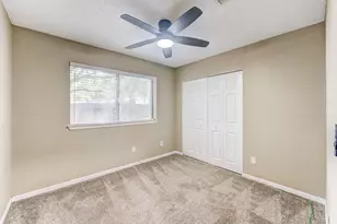 9607 Yearling Ct, Houston, TX 77065 - Photo 29