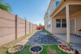 6302 Wellness Landing Ln, Houston, TX 77072 - Photo 37