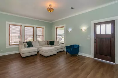 240 S Merchant Street, Sour Lake, TX 77659 - Photo 5