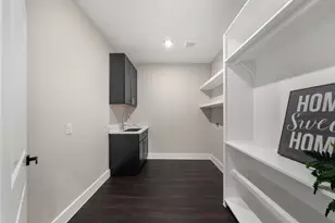 850 Longhorn Trl, Angleton, TX 77515 - Photo 13