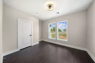 850 Longhorn Trail, Angleton, TX 77515 - Photo 23