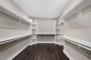 850 Longhorn Trail, Angleton, TX 77515 - Photo 19