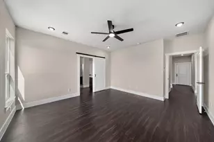 850 Longhorn Trail, Angleton, TX 77515 - Photo 15