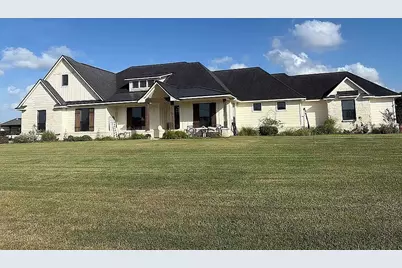 1143 Angus Trail, Angleton, TX 77515 - Photo 1