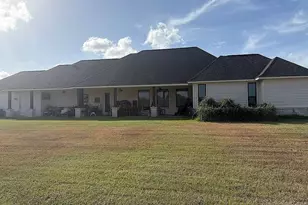 1143 Angus Trail, Angleton, TX 77515 - Photo 3