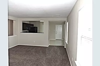 9510 Narnia Springs Court, Houston, TX 77075 - Photo 5