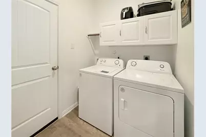 209 Bryan Way, Angleton, TX 77515 - Photo 21