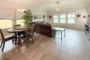 209 Bryan Wy, Angleton, TX 77515 - Photo 7