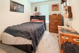209 Bryan Wy, Angleton, TX 77515 - Photo 17