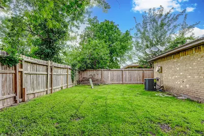 2010 Hickory Glen Drive, Missouri City, TX 77489 - Photo 35