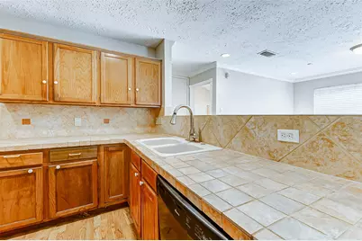 2010 Hickory Glen Drive, Missouri City, TX 77489 - Photo 11