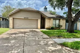2010 Hickory Glen Dr, Missouri City, TX 77489 - Photo 1