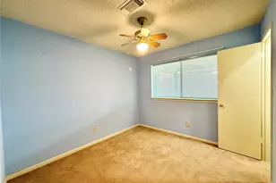 13323 Wells River Dr, Houston, TX 77041 - Photo 17