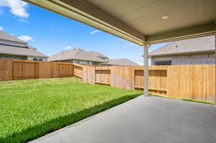 922 Youth Water Rd, Montgomery, TX 77316 - Photo 39