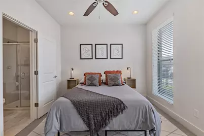 2114 Sabine Street, Houston, TX 77007 - Photo 3