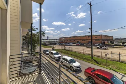 2114 Sabine Street, Houston, TX 77007 - Photo 11