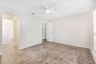 10314 Paintbrush Ln, Sugar Land, TX 77498 - Photo 17