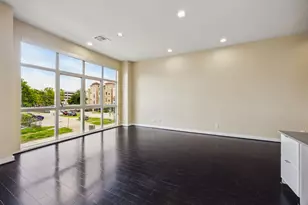 207 Pierce St, Houston, TX 77002 - Photo 7