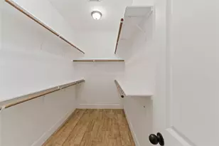 4651 Mallow St, Houston, TX 77051 - Photo 17