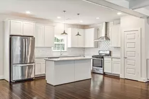 4612 Chartres St, Houston, TX 77004 - Photo 5