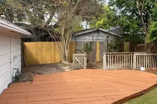 2902 Broadmead Dr, Houston, TX 77025 - Photo 3