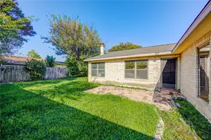 1510 Chestnut Tree Ln, Houston, TX 77067 - Photo 39