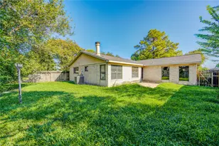 1510 Chestnut Tree Ln, Houston, TX 77067 - Photo 41