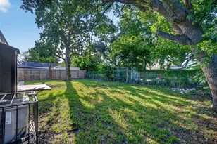 4310 Jorns St, Houston, TX 77045 - Photo 39