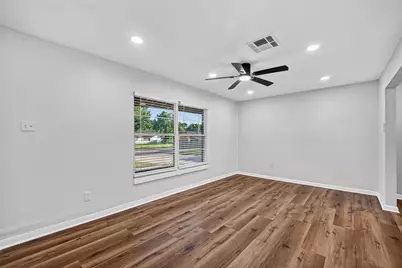 4310 Jorns Street, Houston, TX 77045 - Photo 7