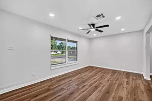 4310 Jorns St, Houston, TX 77045 - Photo 7