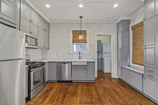 617 18th St, Galveston, TX 77550 - Photo 17
