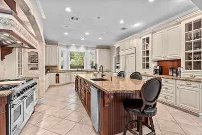 18022 Country Hills, Tomball, TX 77377 - Photo 17