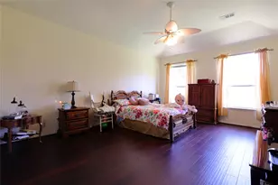 22526 Birch Point Dr, Katy, TX 77450 - Photo 9