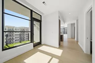 2323 San Felipe St, Houston, TX 77019 - Photo 5