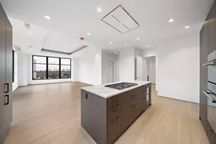 2323 San Felipe St, Houston, TX 77019 - Photo 7