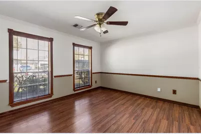 4826 Meadowglen Drive, Pearland, TX 77584 - Photo 5