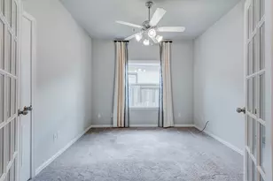 208 Shoreview Dr, Conroe, TX 77303 - Photo 17
