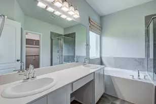 208 Shoreview Dr, Conroe, TX 77303 - Photo 15
