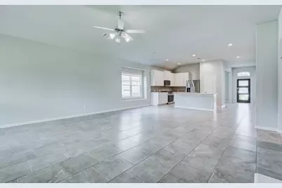 208 Shoreview Drive, Conroe, TX 77303 - Photo 13