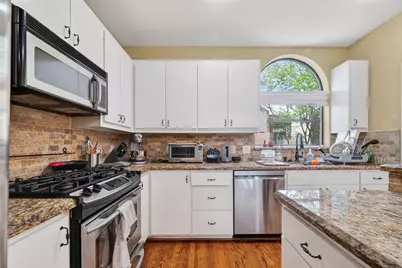 2507 Brinkman Street, Houston, TX 77008 - Photo 9