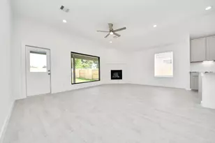 26387 Viva Dr, Magnolia, TX 77355 - Photo 23