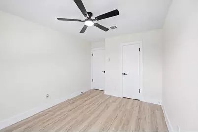 14387 Misty Meadow Lane, Houston, TX 77079 - Photo 31