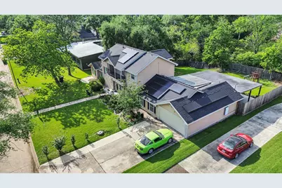 7923 Glenview Drive, Houston, TX 77061 - Photo 1